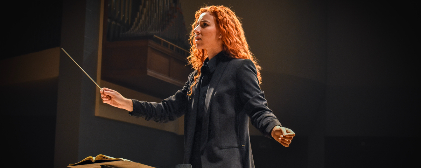 Raphaela Lacerda ’23 Makes Her Mark in Conducting