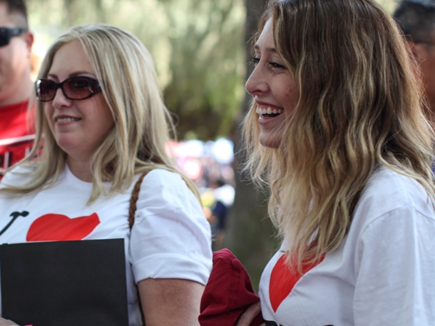 apu students smiling with her mom