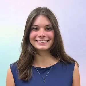 Selah's headshot